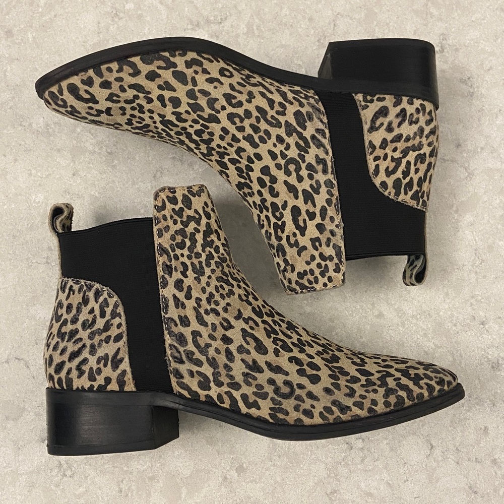 Sale! Dolce Vita Tan Leopard Suede Ankle Booties, size 7 - Picture 6 of 11